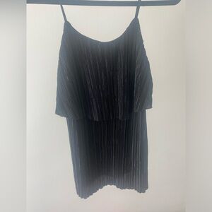 💕Le Lis Black Top💕